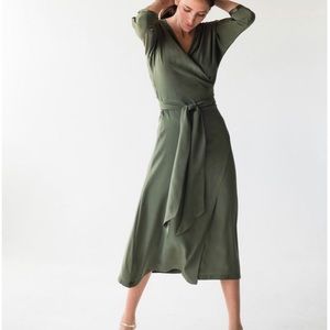 Norte Women ‘Finnisterre’ dress in Olive 🫒